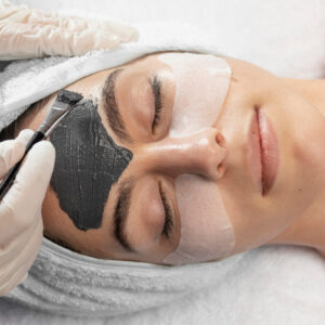 Tratamiento Facial Hollywood Peel + Dermapen