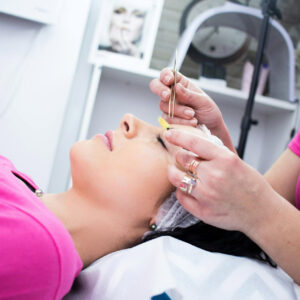 Curso de Laminado de cejas y Lifting + tinte de pestañas