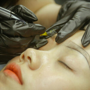 Curso de Diseño de cejas (visagismo) + Henna + depilación facial